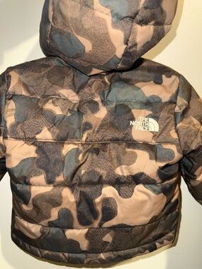 The North Face baby’s reversible hooded jacket in camo/tan Sherpa